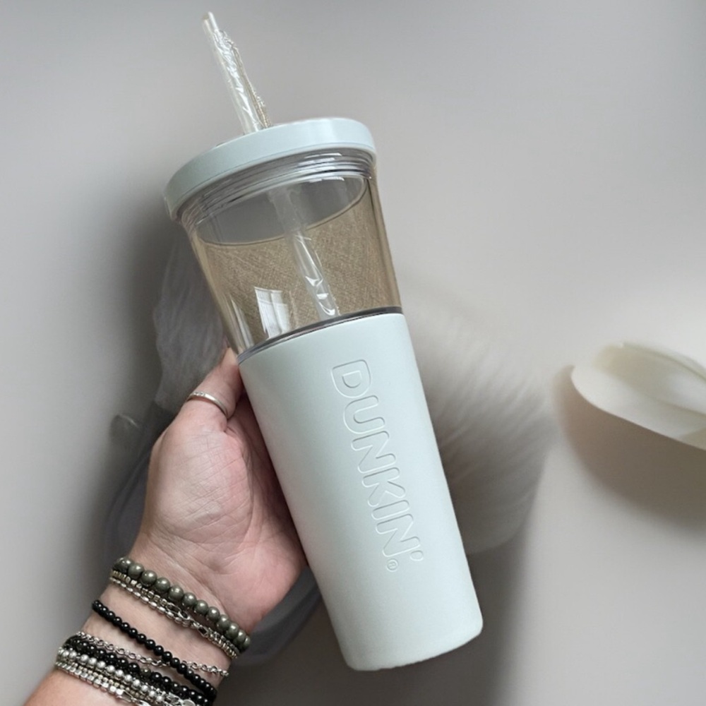 New DUNKIN 2025 - 28oz/12oz Mixed Media Tumbler•2 in 1 Stainless/Acrylic WHITE